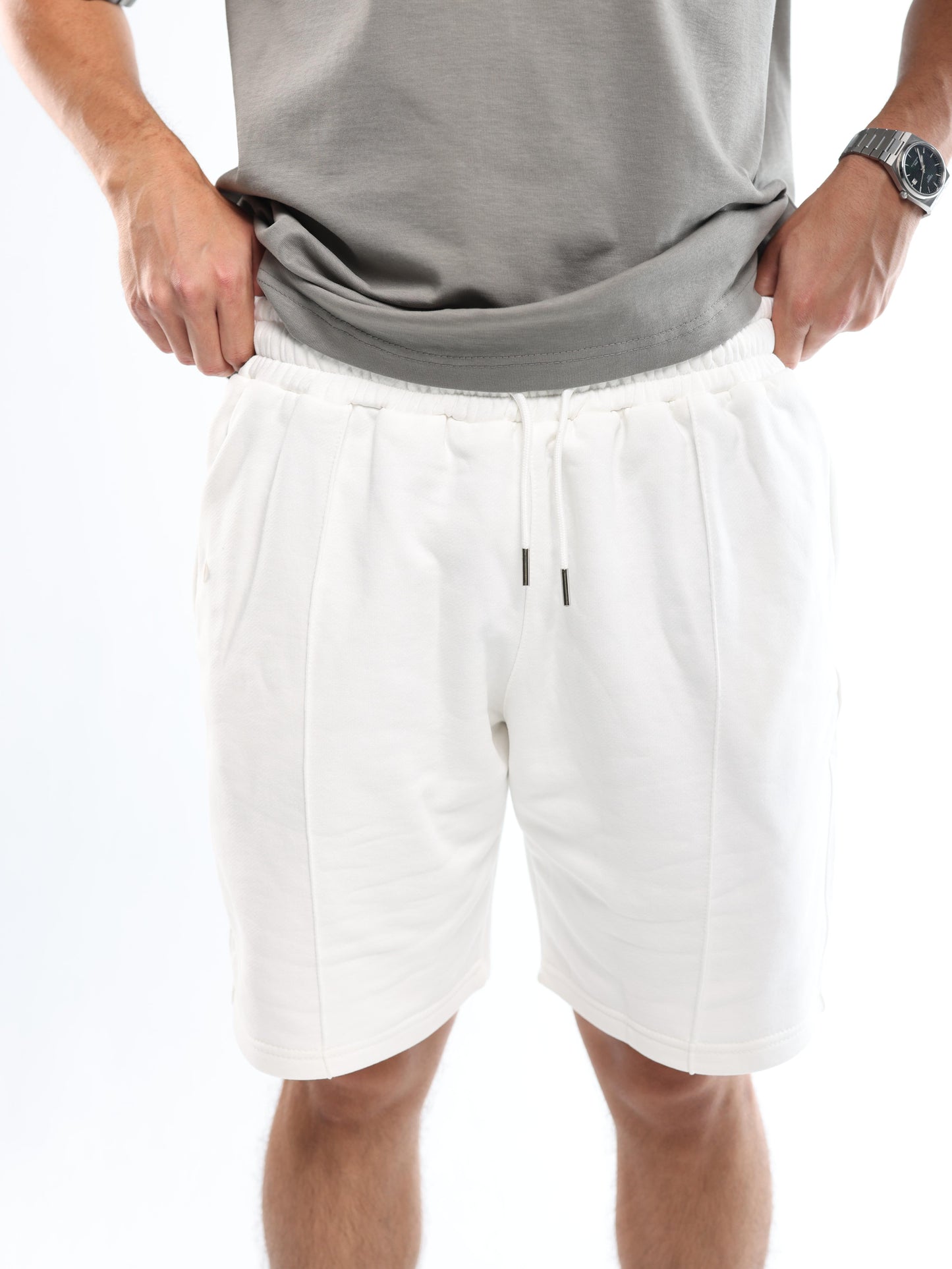ESSENTIAL SHORT - WHITE