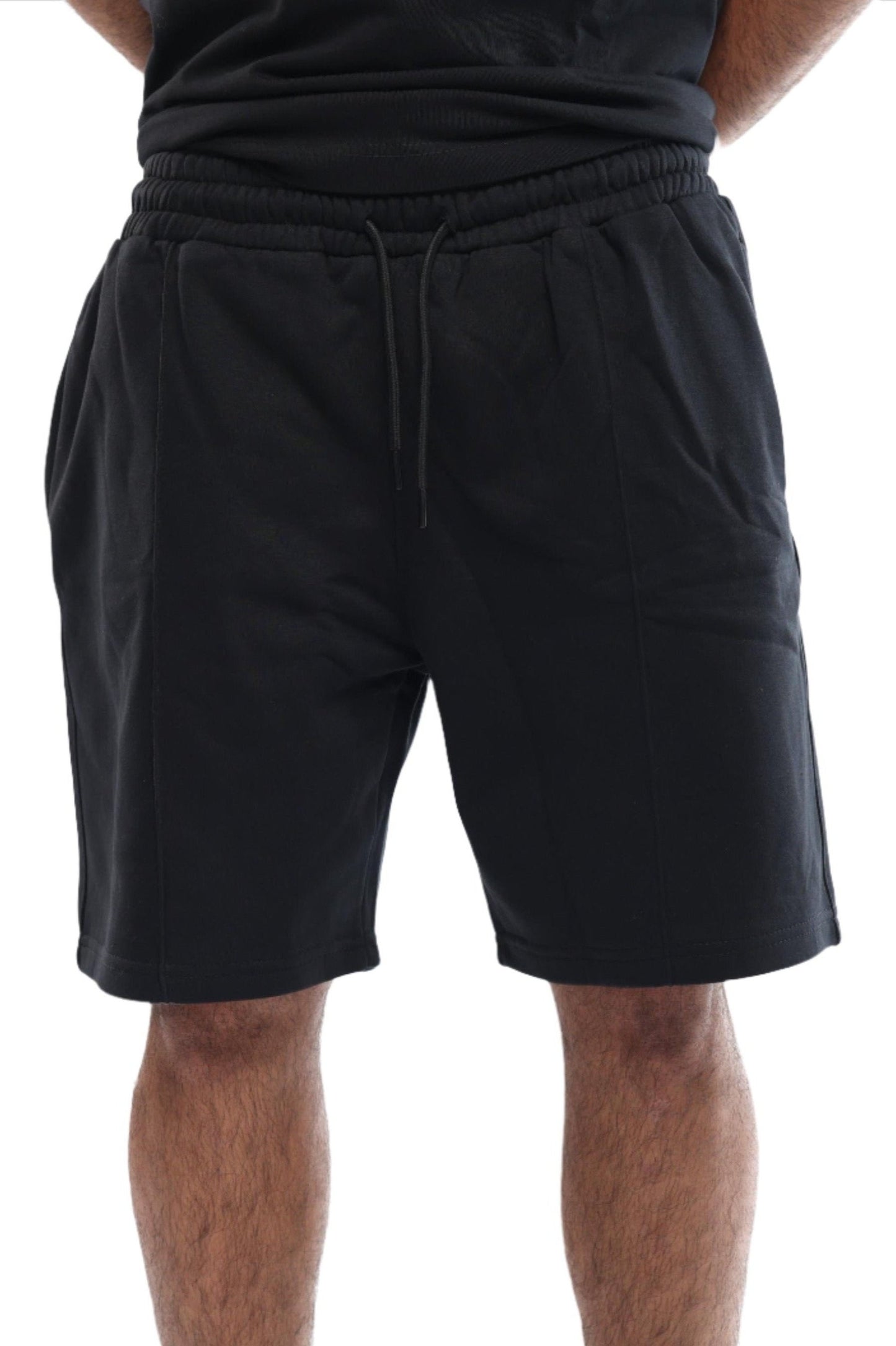 ESSENTIAL SHORTS - BLACK