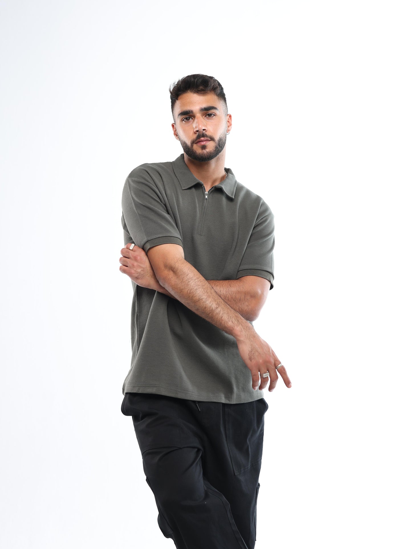 OLIVE QUARTER ZIP SHIRT