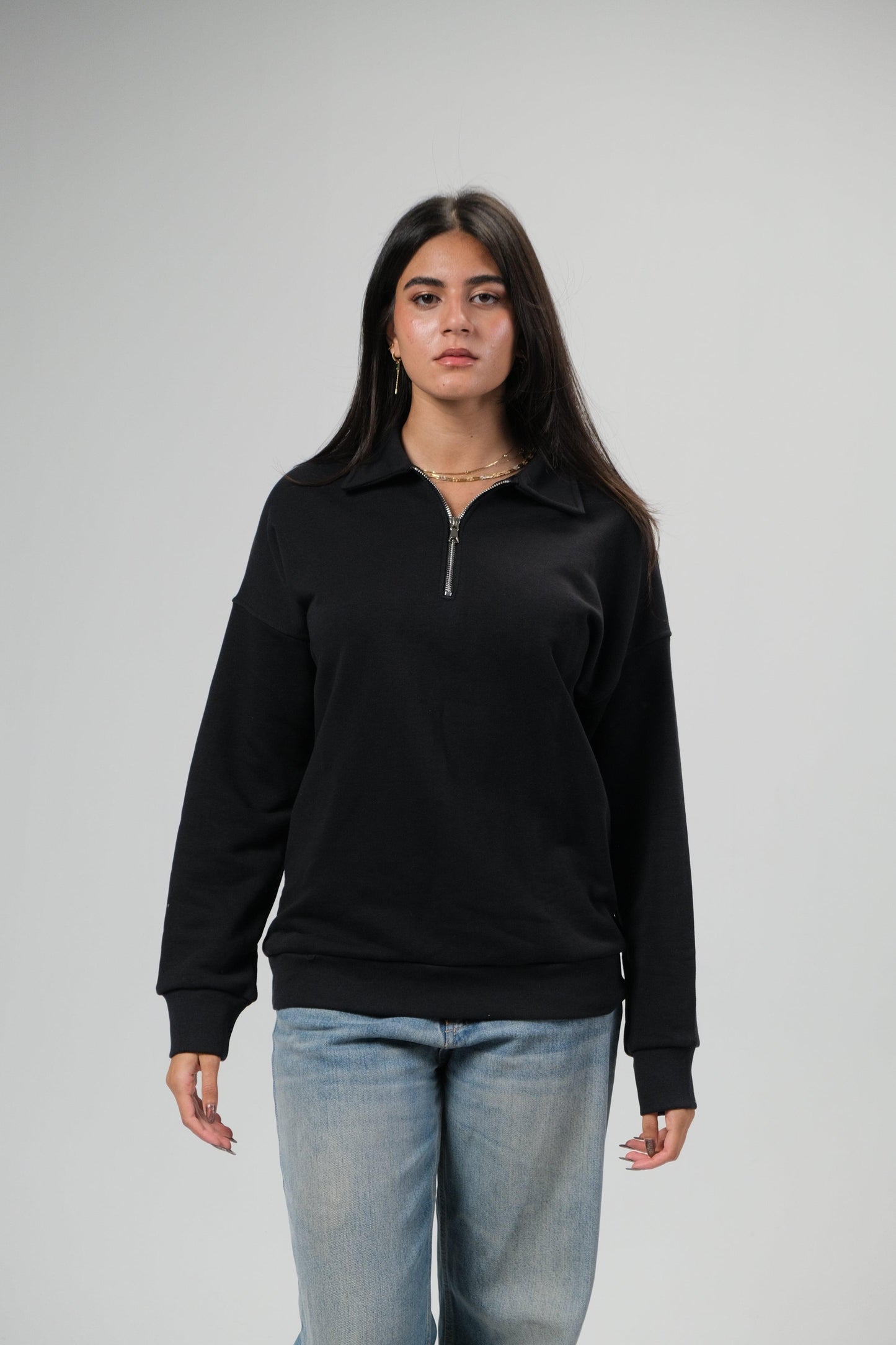 COLLARED SWEATER - BLACK