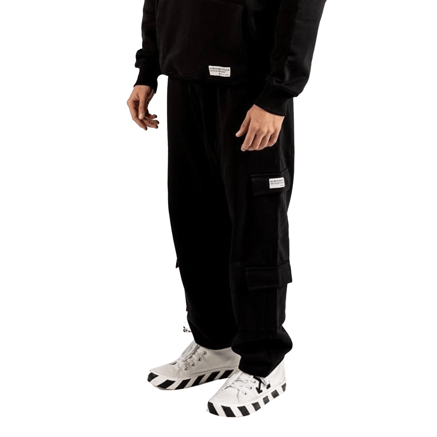 BLACK CARGO SWEATPANTS