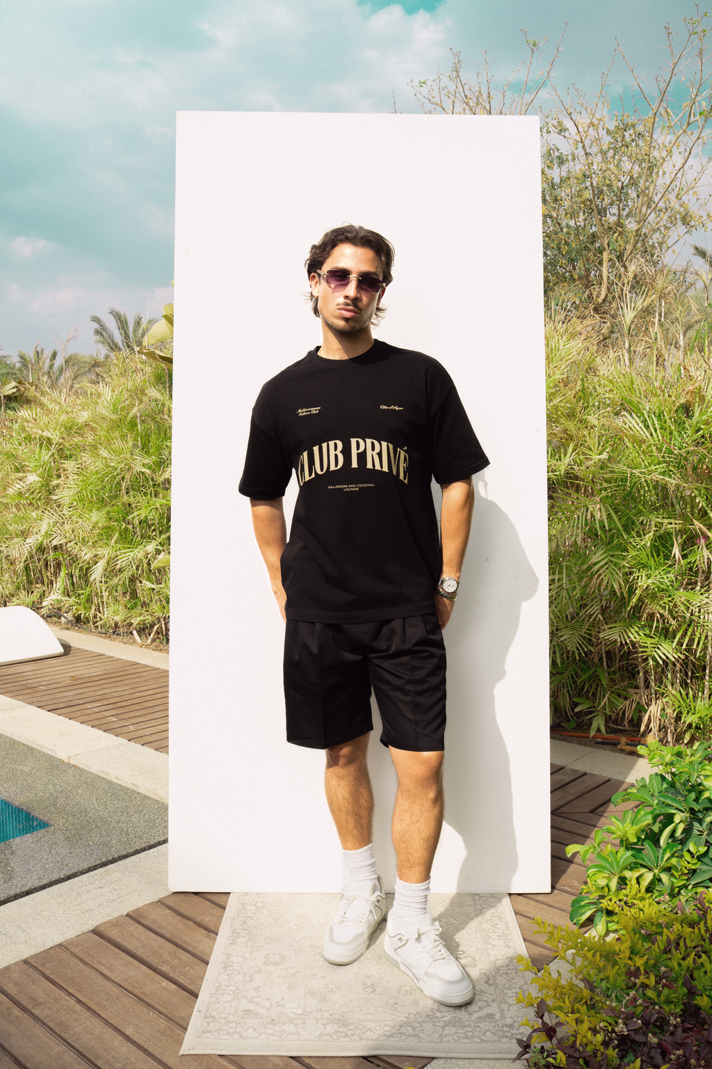 CLUB PRIVE BLACK TEE