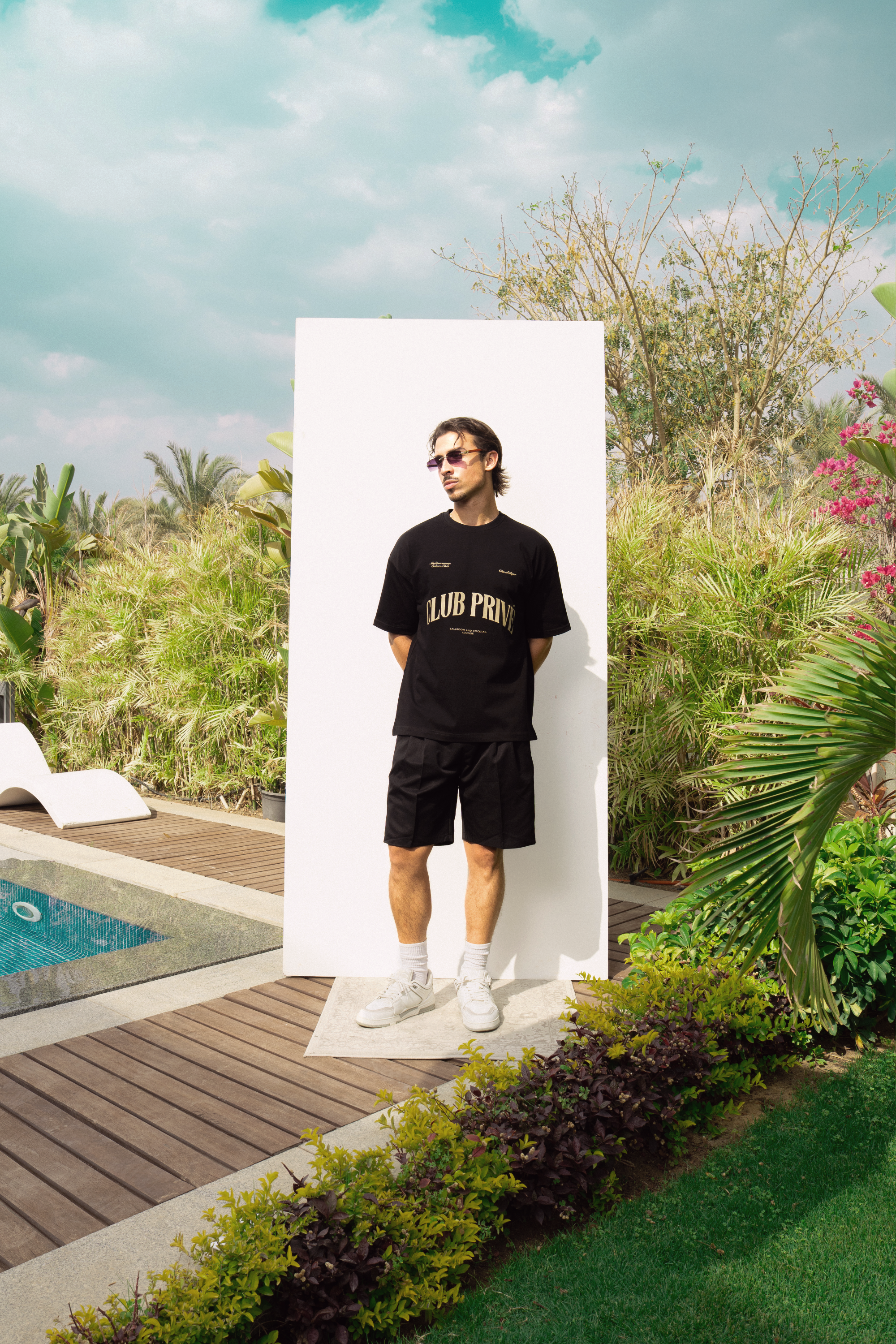 CLUB PRIVE BLACK TEE