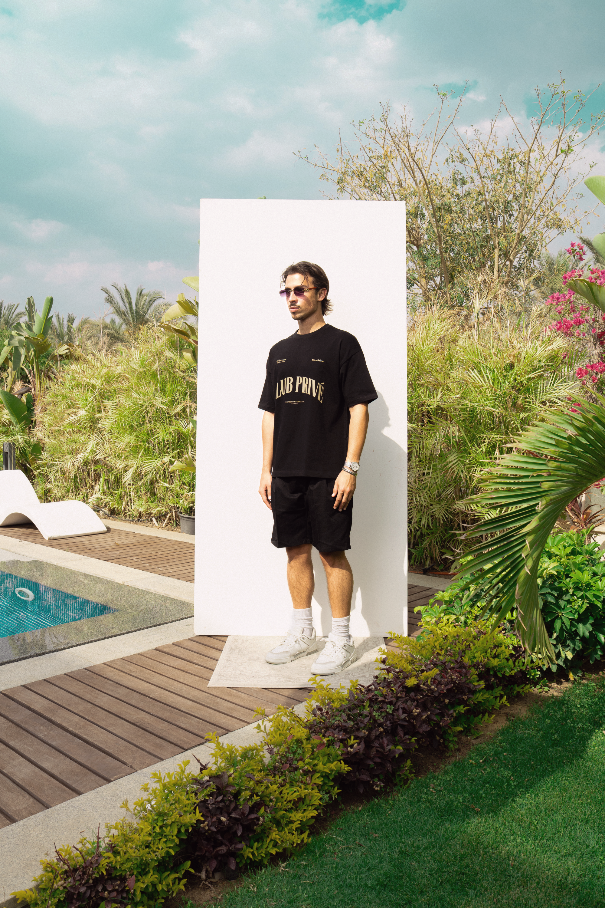 CLUB PRIVE BLACK TEE