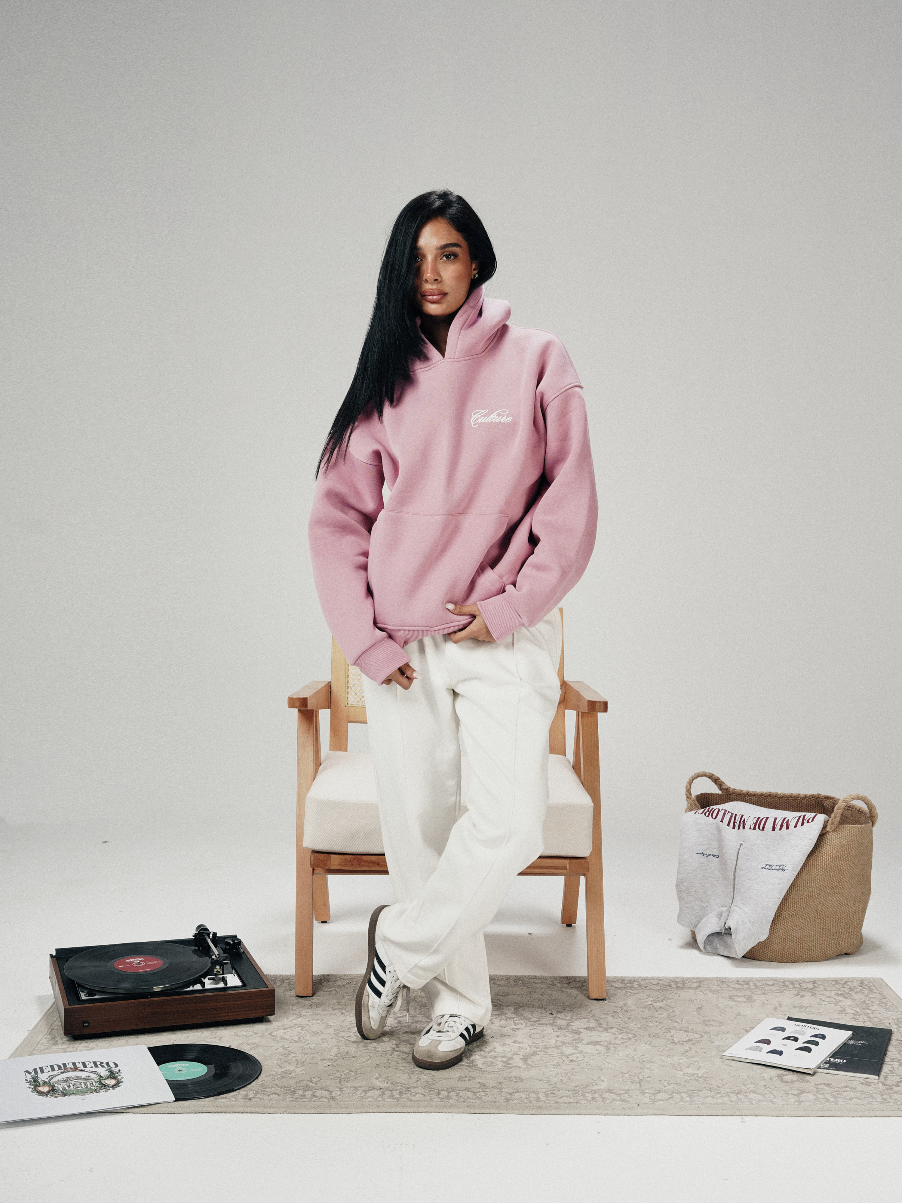 CULTURE HOODIE - PASTEL PINK