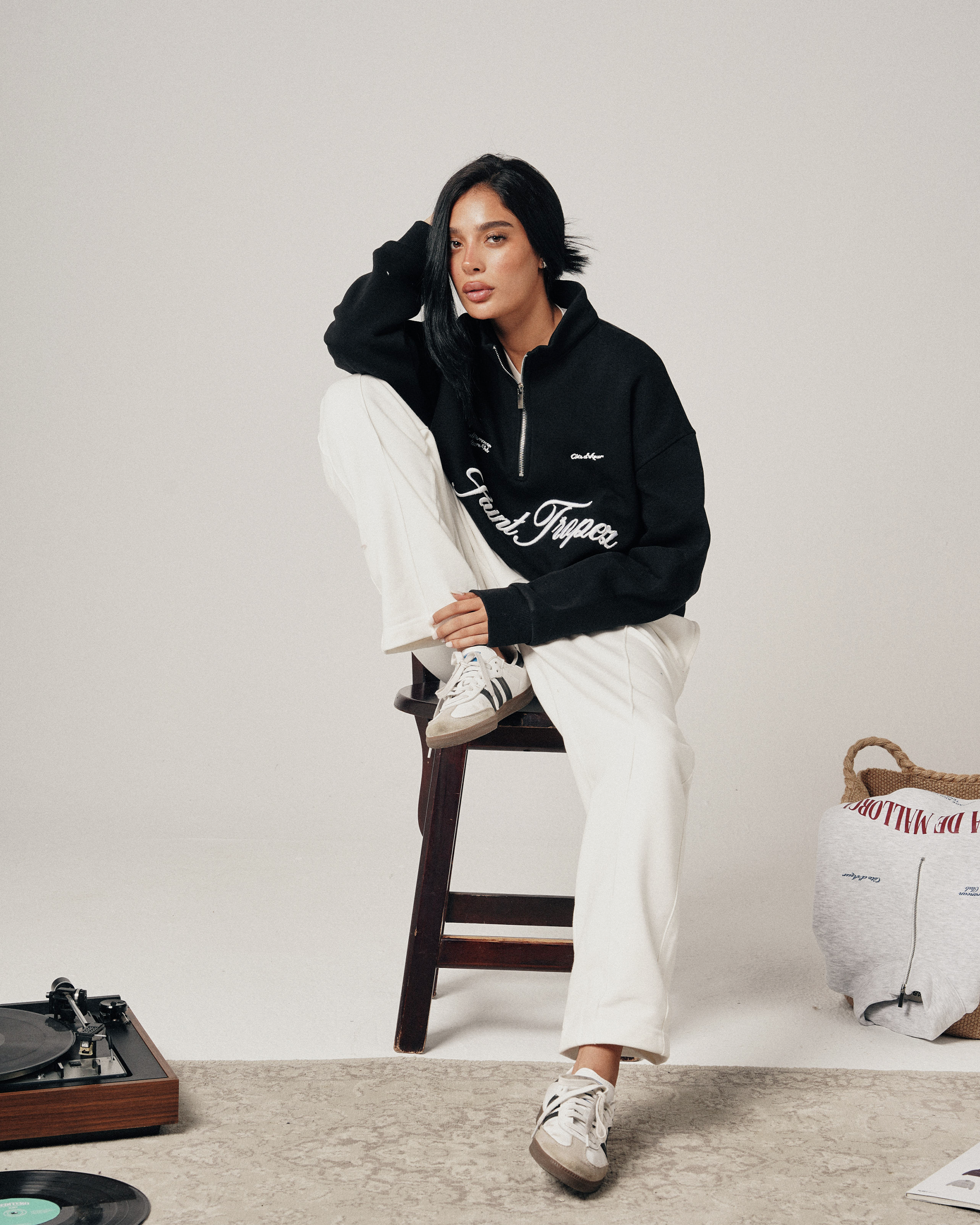 SAINT TROPEZ QUARTER ZIP - BLACK