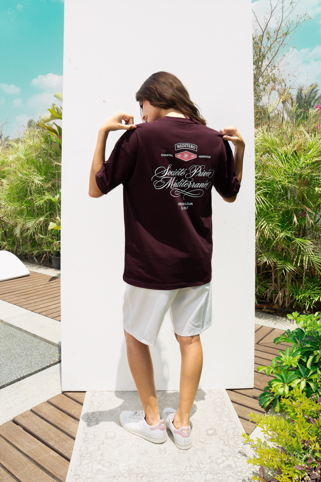 MEDITERO BURGUNDY TEE