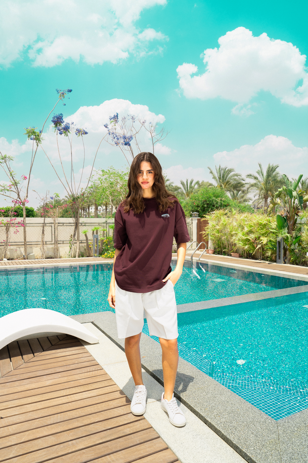 MEDITERO BURGUNDY TEE
