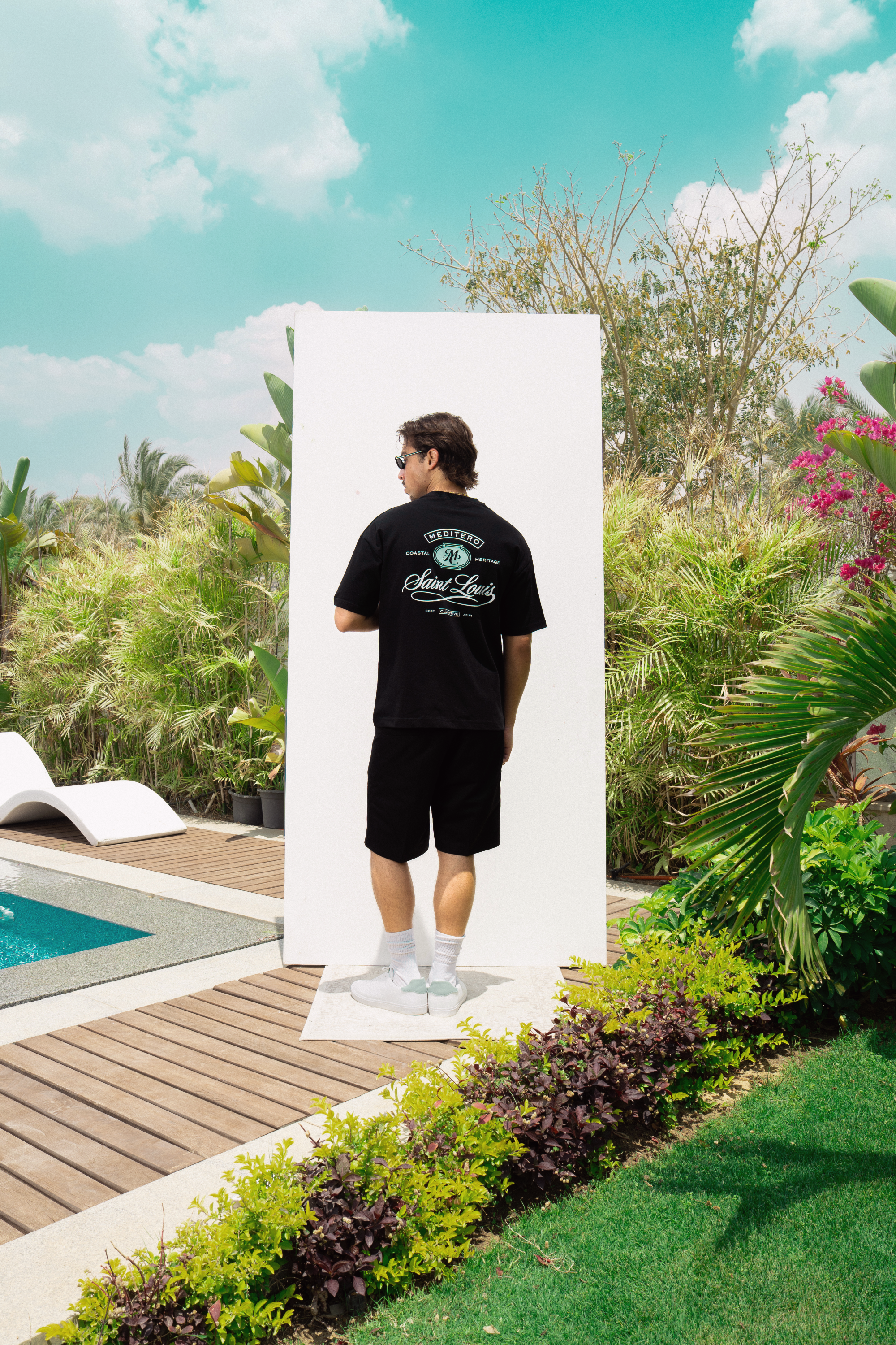 SAINT LOUIS BLACK TEE